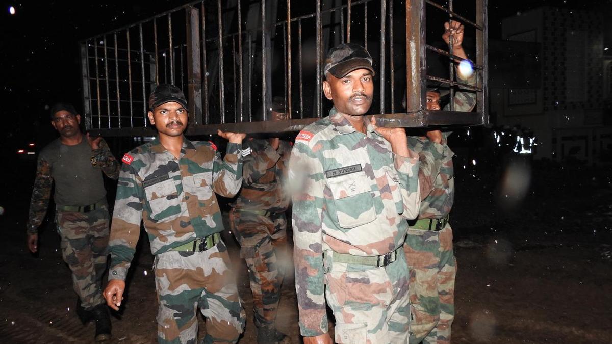 Andhra Pradesh floods: Army partially closes third breach in Budameru canal