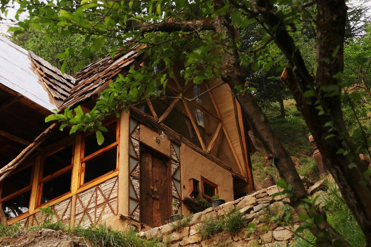 Dhajji cabin by North in Himachal Pradesh.