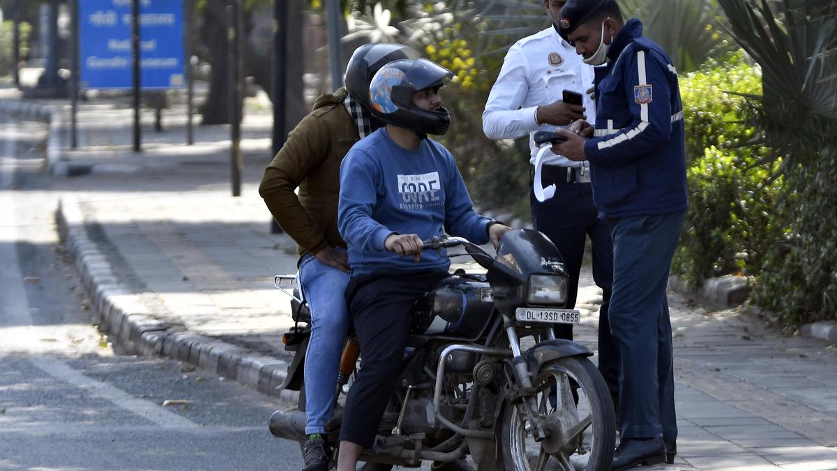 Delhi Police issues traffic advisory for Holi, Shab-e-Barat