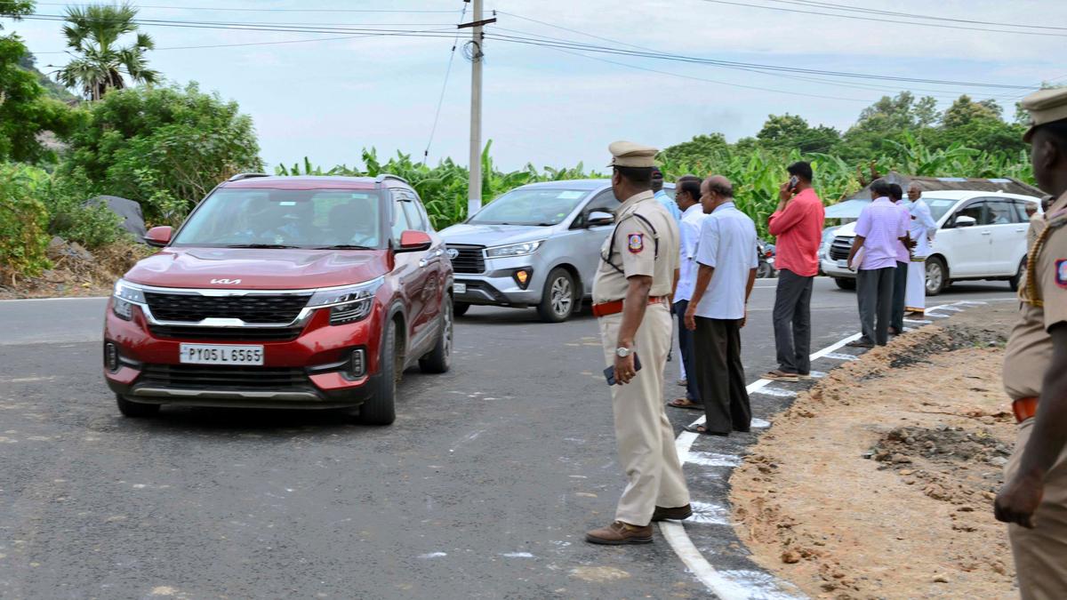 ICOMOS expert visits Gingee Fort nominated for World Heritage Site tag