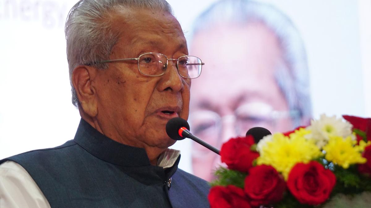 Andhra Pradesh Governor Biswa Bhusan extends birthday greetings to CM Jagan Mohan Reddy