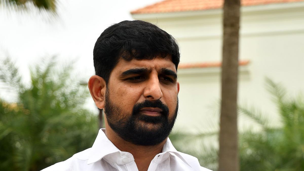 BRS MLA from Huzurabad Kaushik Reddy booked by Karimnagar one-town police