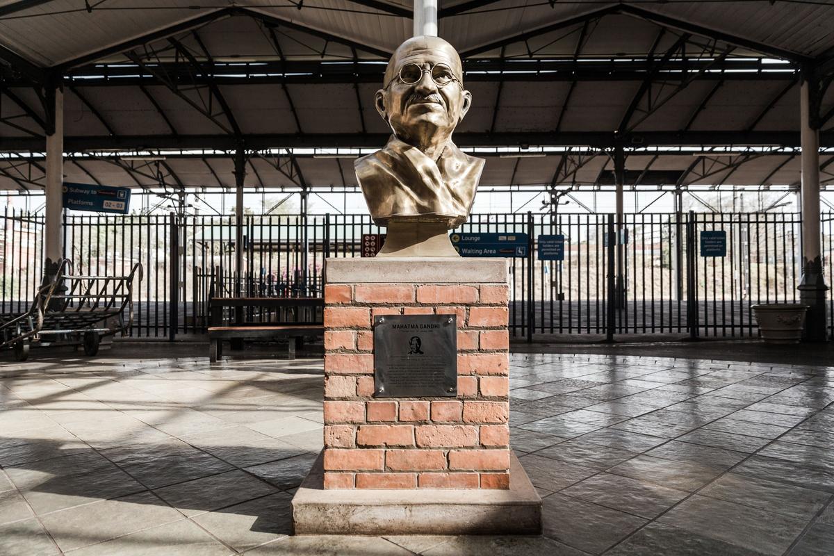 A statue of Gandhi at the Pietermaritzburg railway station.