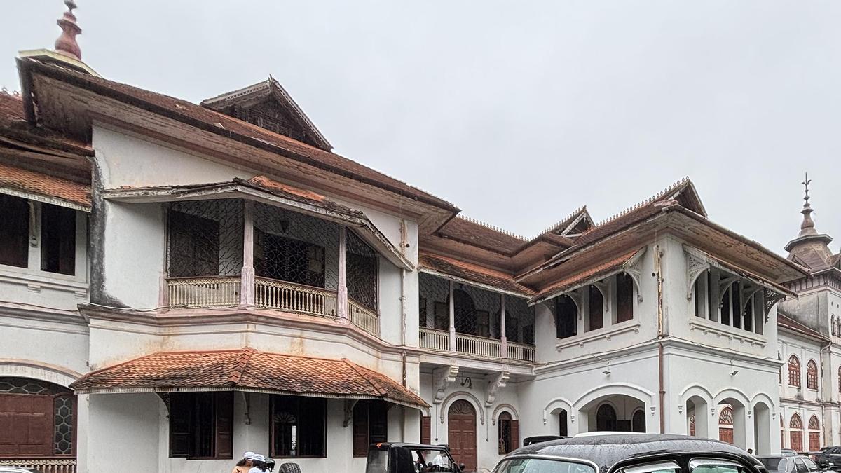 Burglary at Kowdiar Palace; jewellery worth ₹2 crore stolen