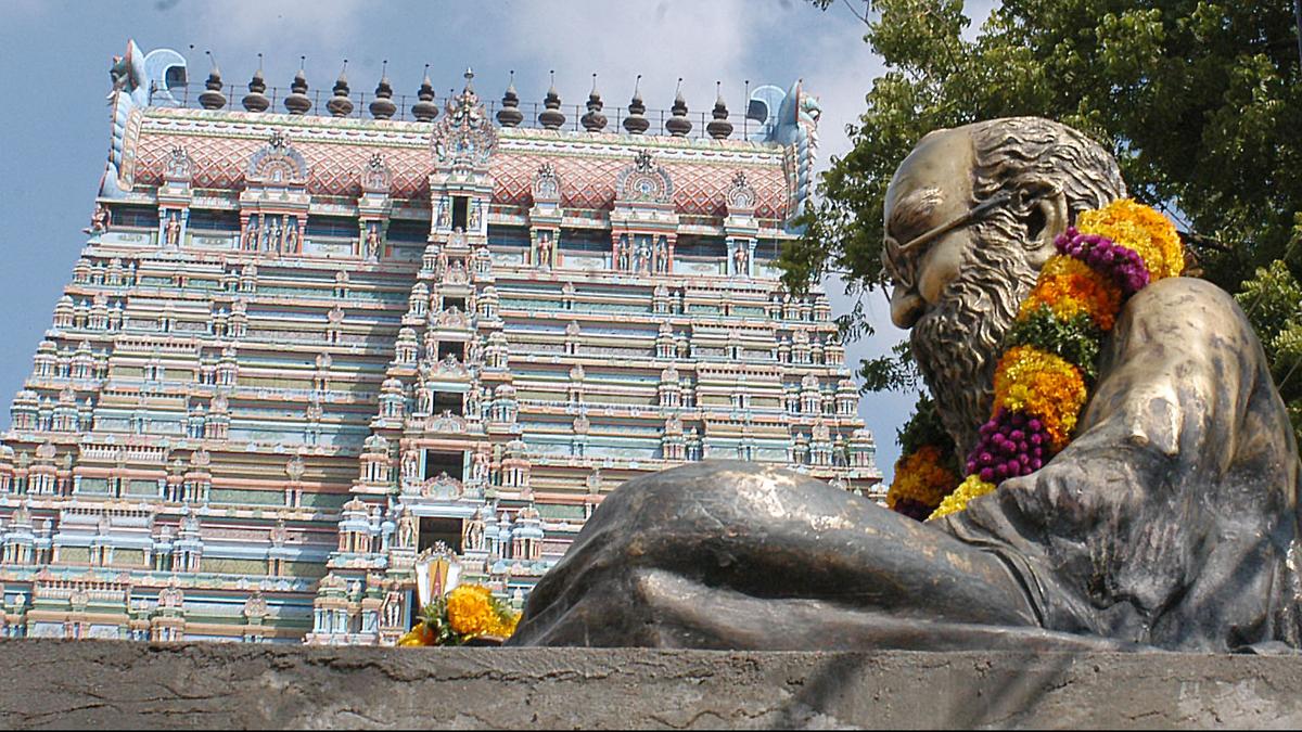 Statements against theists on pedestal of Periyar’s statue are provocative, says Madras HC