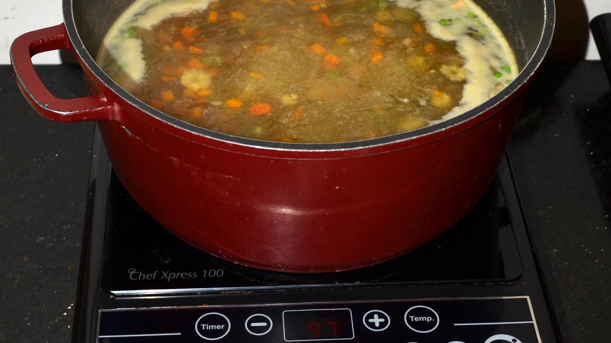 KSEB advises adoption of e-cooking during daytime to save LPG