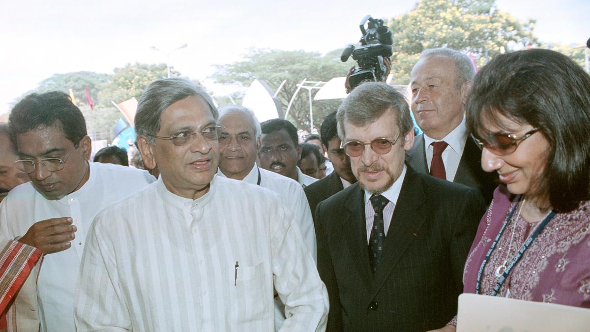 Business community credits S. M. Krishna for turning Bengaluru into IT hub of India, hails him as one of the greatest CMs India has ever had