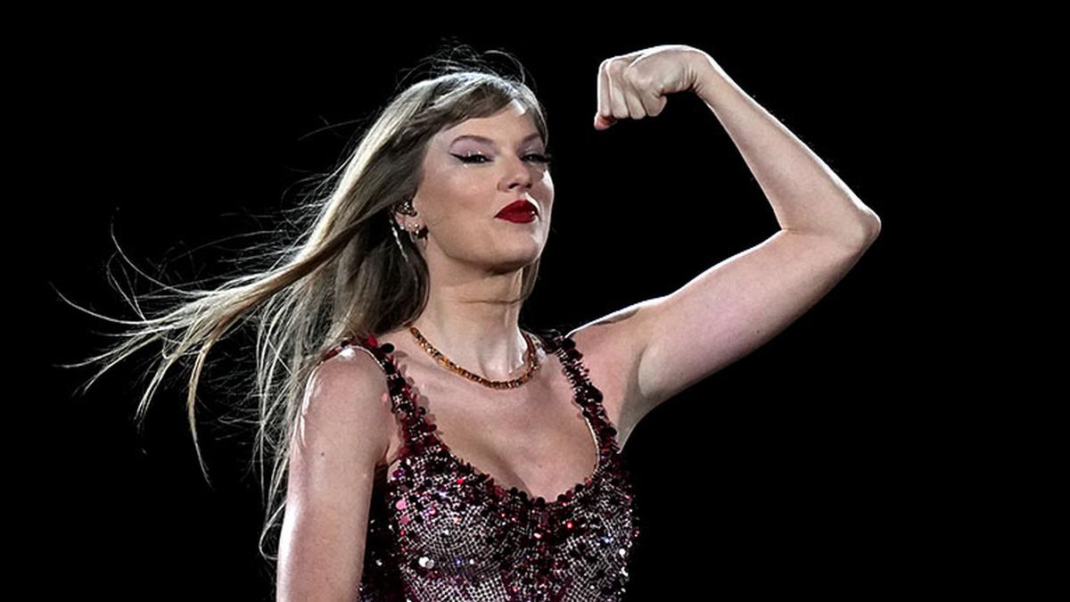 Taylor Swift’s Eras Tour is the first tour to gross over $1 billion, Pollstar says