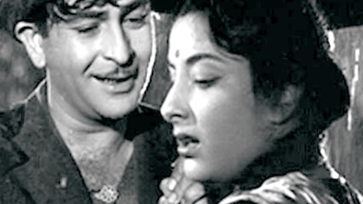 Raj Kapoor@100: Retrospective to screen Showman's 10 films including 'Awaara', 'Shree 420', 'Bobby'