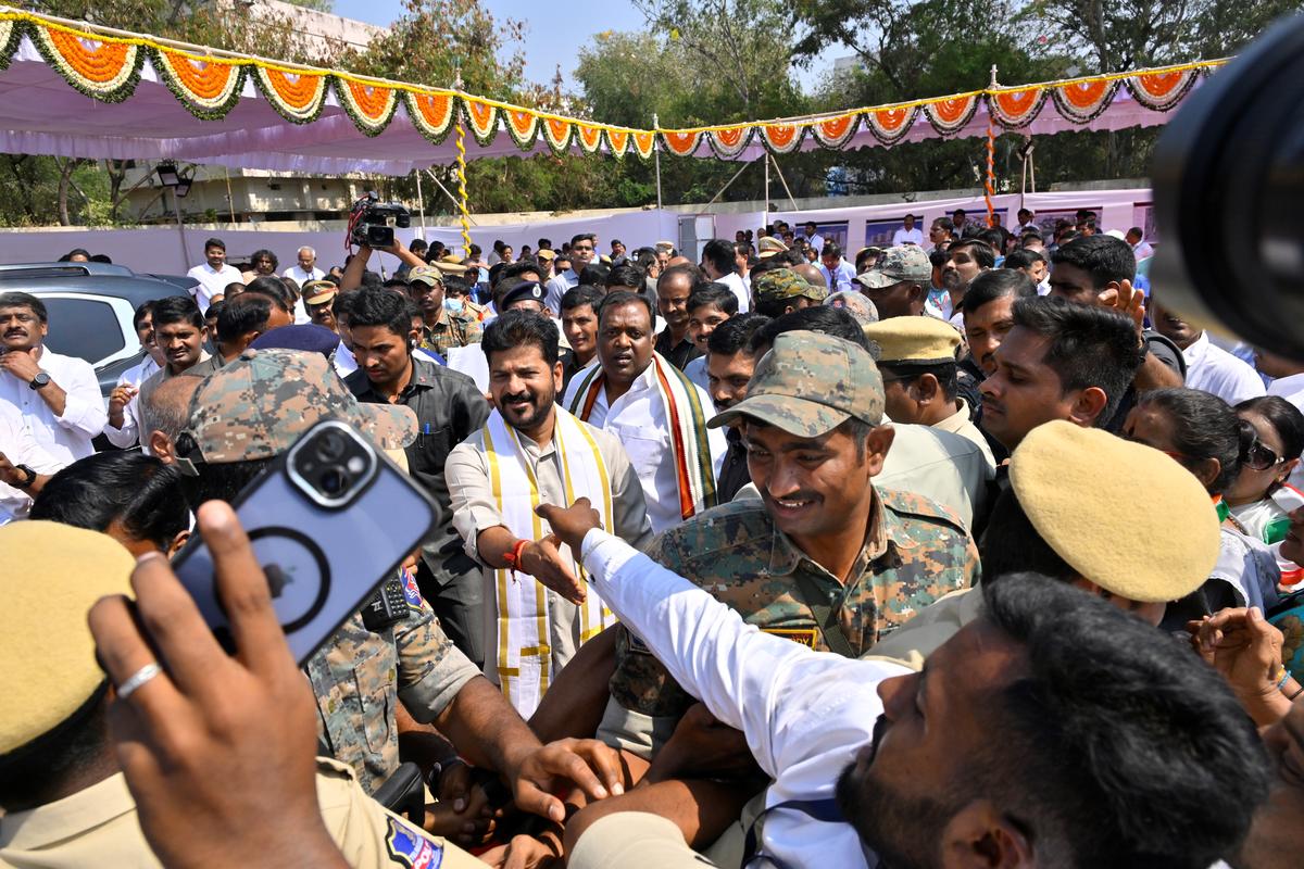 Chief Minister A. Revanth Reddy arriving for the foundation stone-laying ceremony for the new building of Osmania General Hospital in Goshamahal, Hyderabad, on January 31.