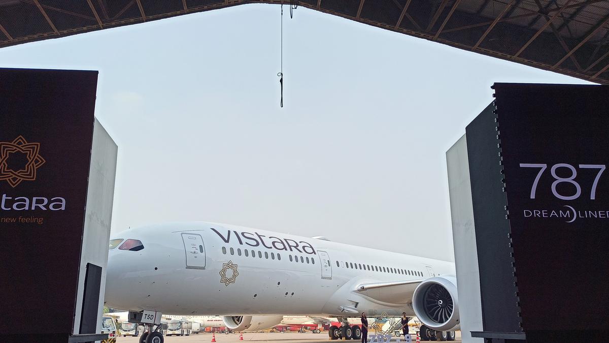 Vistara raises salaries of pilots, cabin crew by 8%