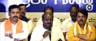 HDK questions Siddaramaiah's contribution to AHINDA, alleges corrupt  officers get protection in Karnataka - The Hindu