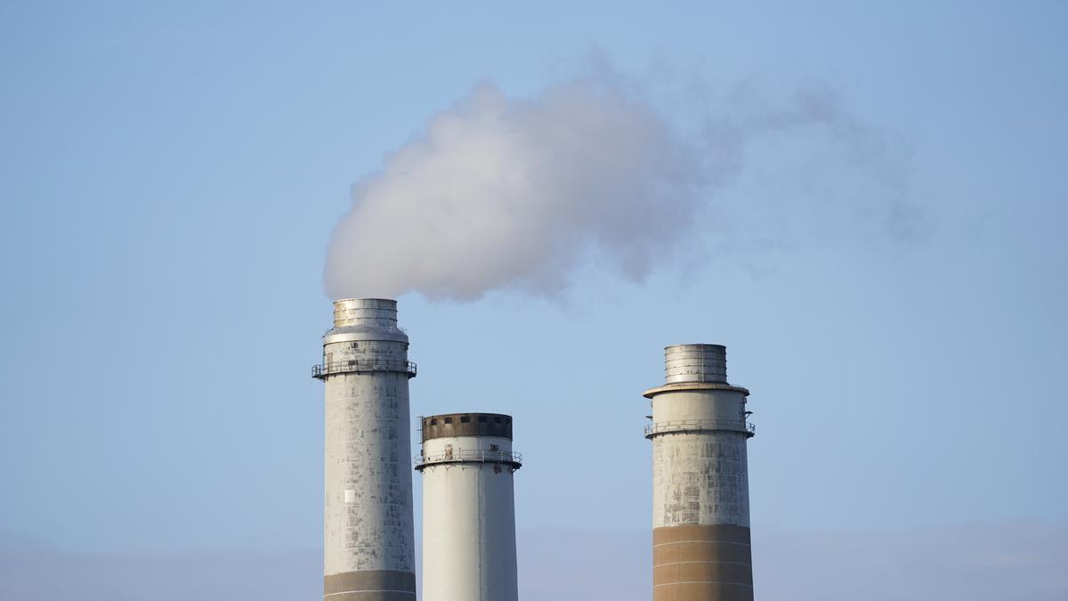 France, US to propose ban on private finance to coal-fired plants at COP28: Sources