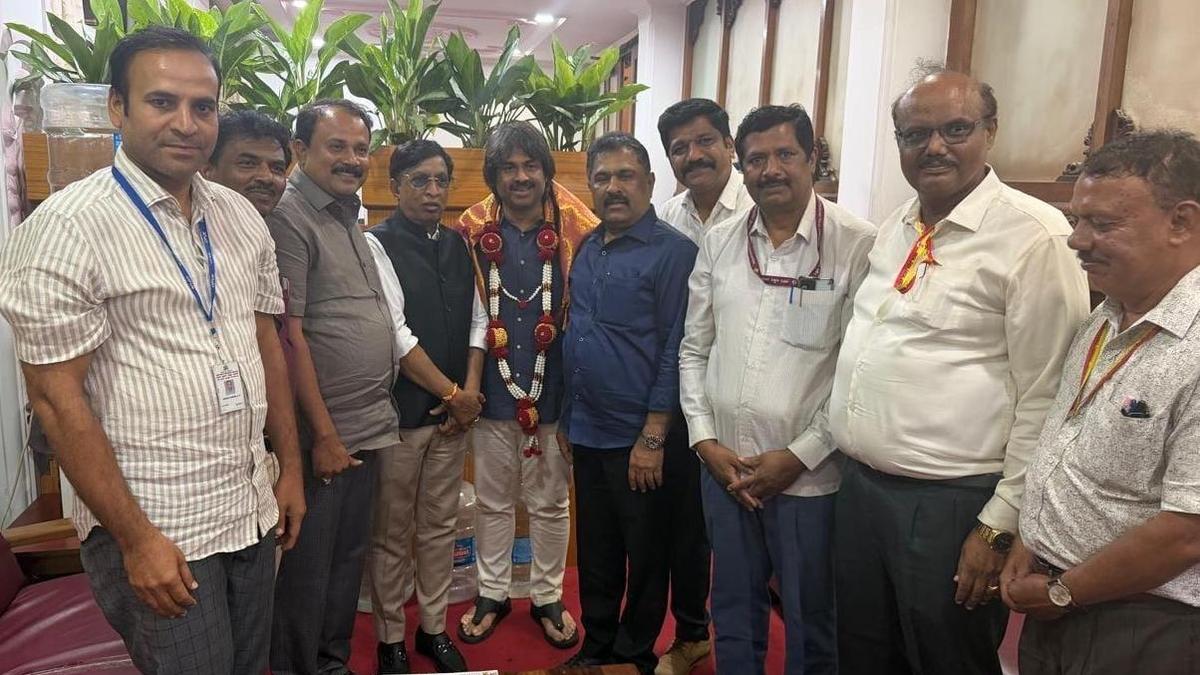 No move to hand over PU education to ZPs: Minister