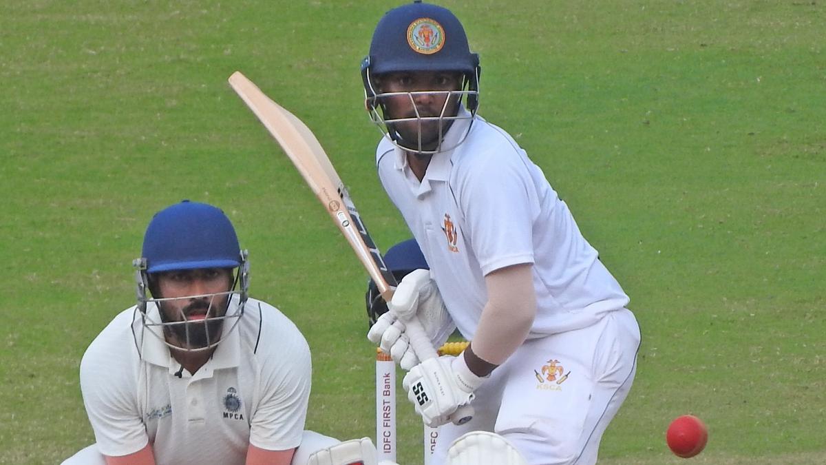 Ranji Trophy | Nikin and Shreyas deny Madhya Pradesh three points