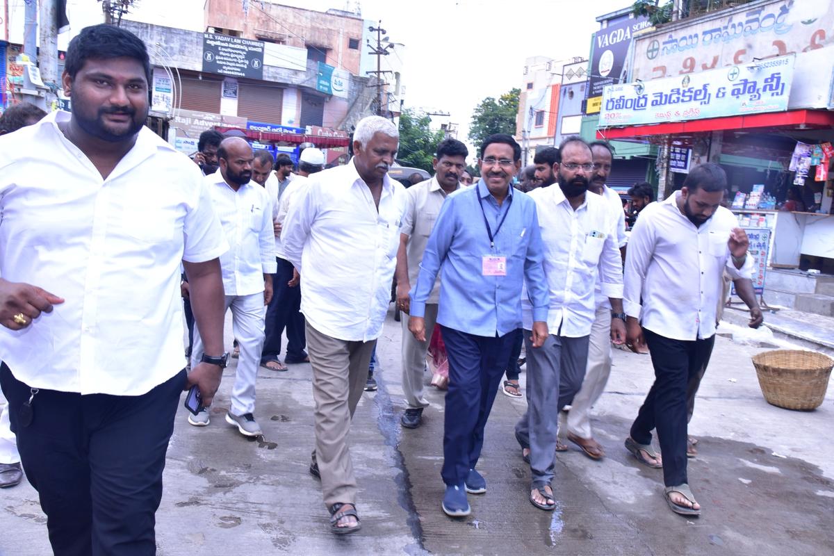 Nellore City TDP MLA candidate Ponguru Narayana coming out after voting at Ramalingapuram.