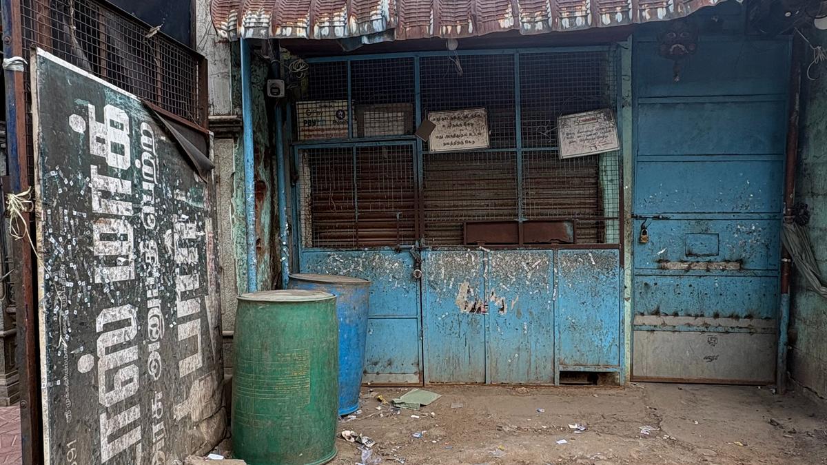 TASMAC workers left high and dry as 717 shops shut across Tamil Nadu