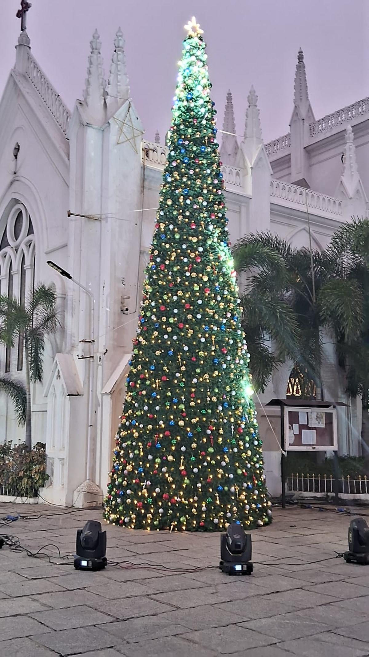 Christmas tree at Santhome 