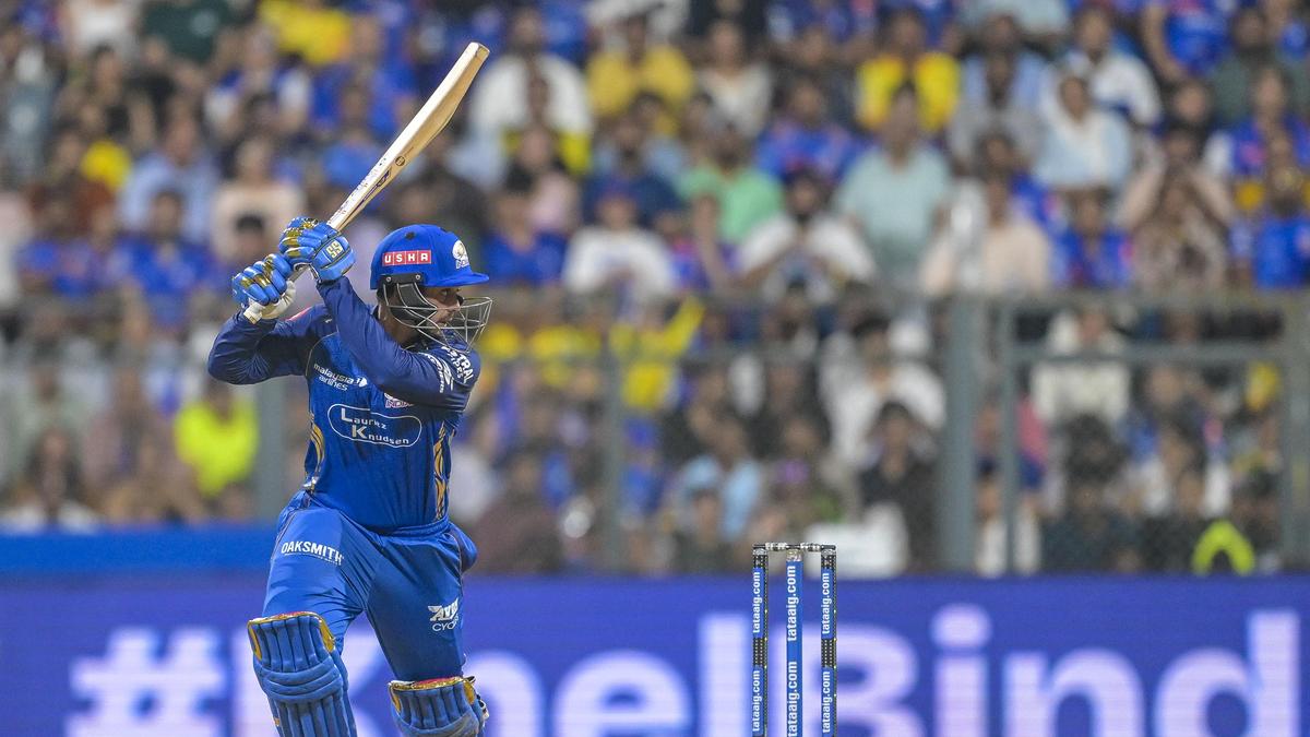 IPL 2026: Mumbai Indians’ de Kock, Raj Bawa ruled out of remainder of season