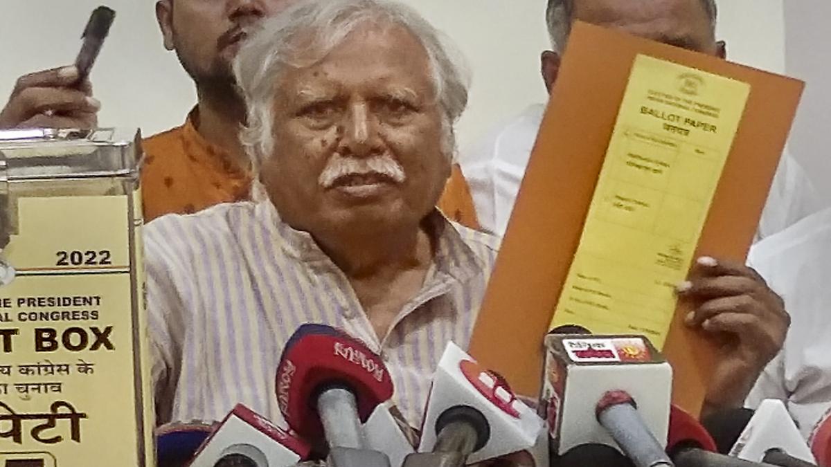 Voting for Congress president will be through secret ballot: Madhusudan Mistry