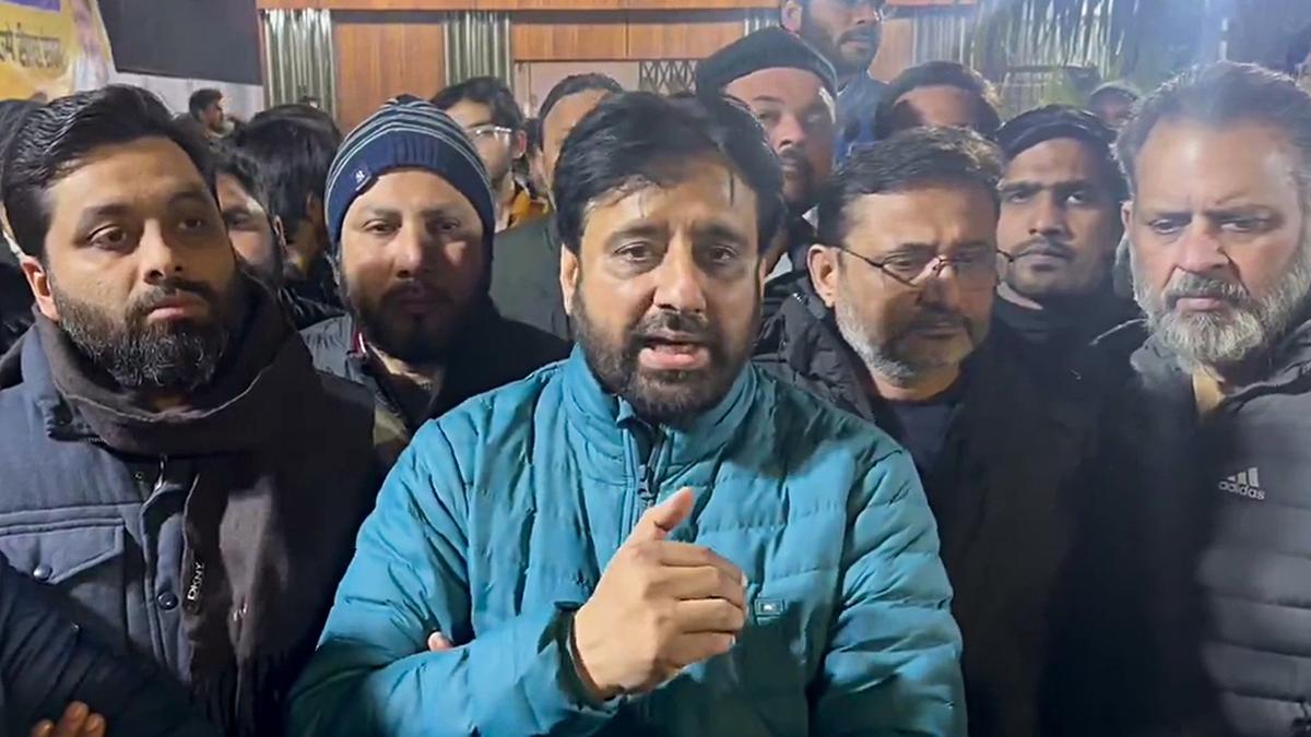 'Attack' on cops: Delhi court protects AAP MLA Amanatullah Khan from arrest till Feb 24