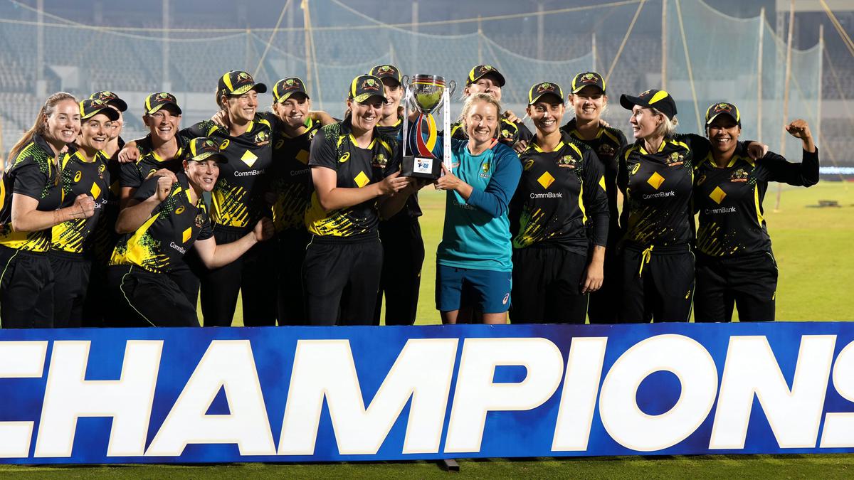 Australia Women defeat India by 54 runs in 5th T20I