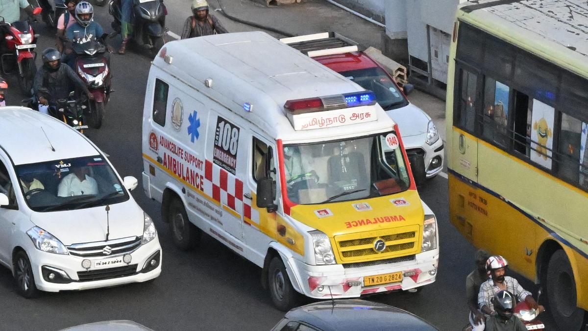 Poor logistics, lack of protocol during VIP convoy duties leave T.N. government doctors in the lurch