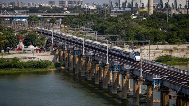 Over 96% of seats booked on Mumbai-Gandhinagar Vande Bharat train’s maiden commercial run: Western Railways