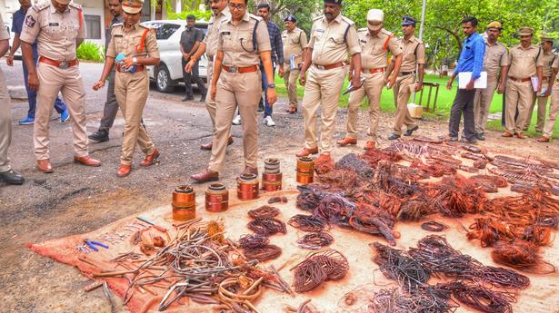 Andhra Pradesh: Prakasam police crack well-oiled transformer theft racket; 12 held