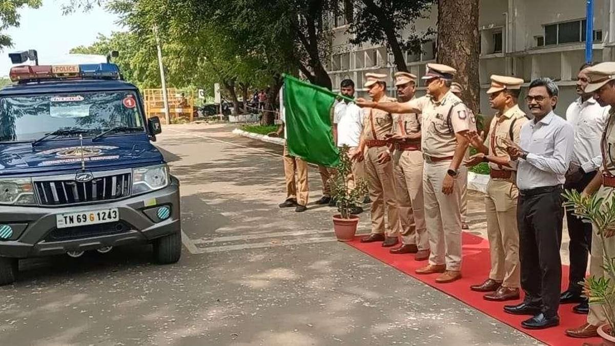 Police vehicles fitted with CCTV cameras flagged off