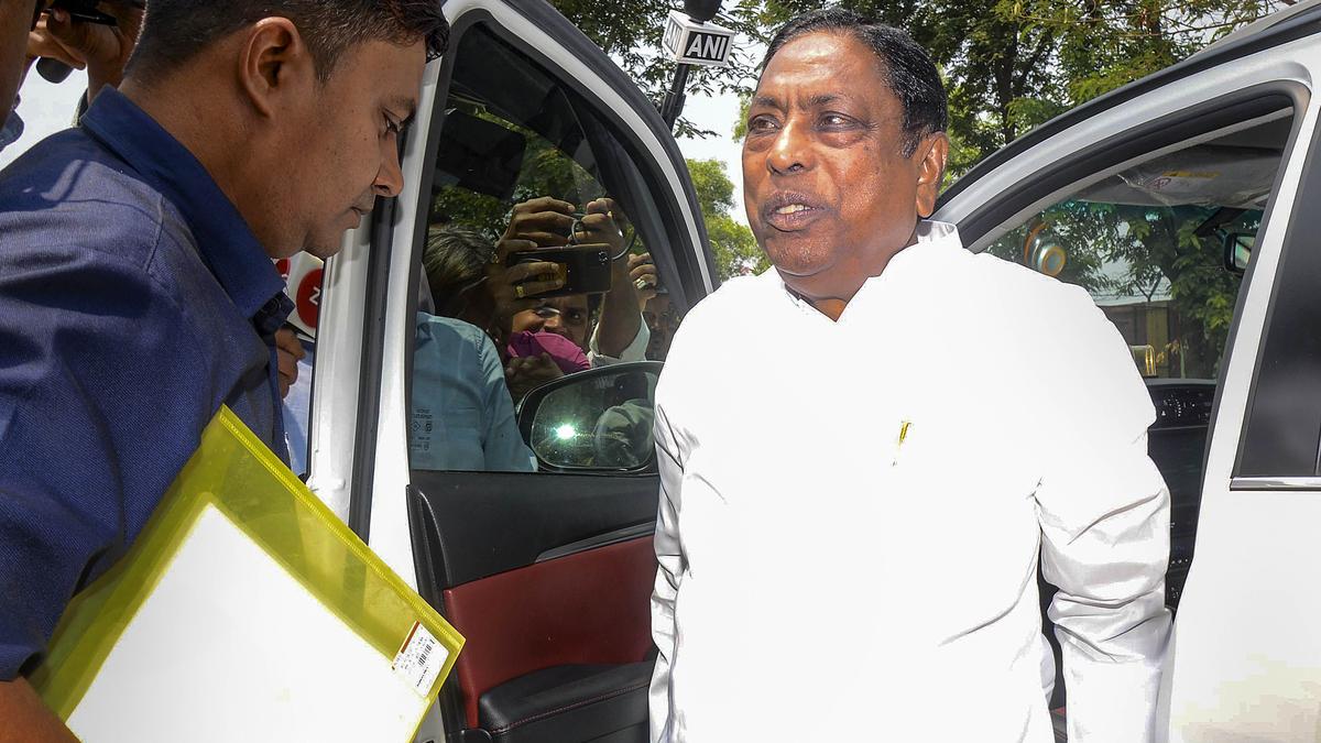 Jharkhand Minister Alamgir Alam appears before ED to record statement in money laundering case