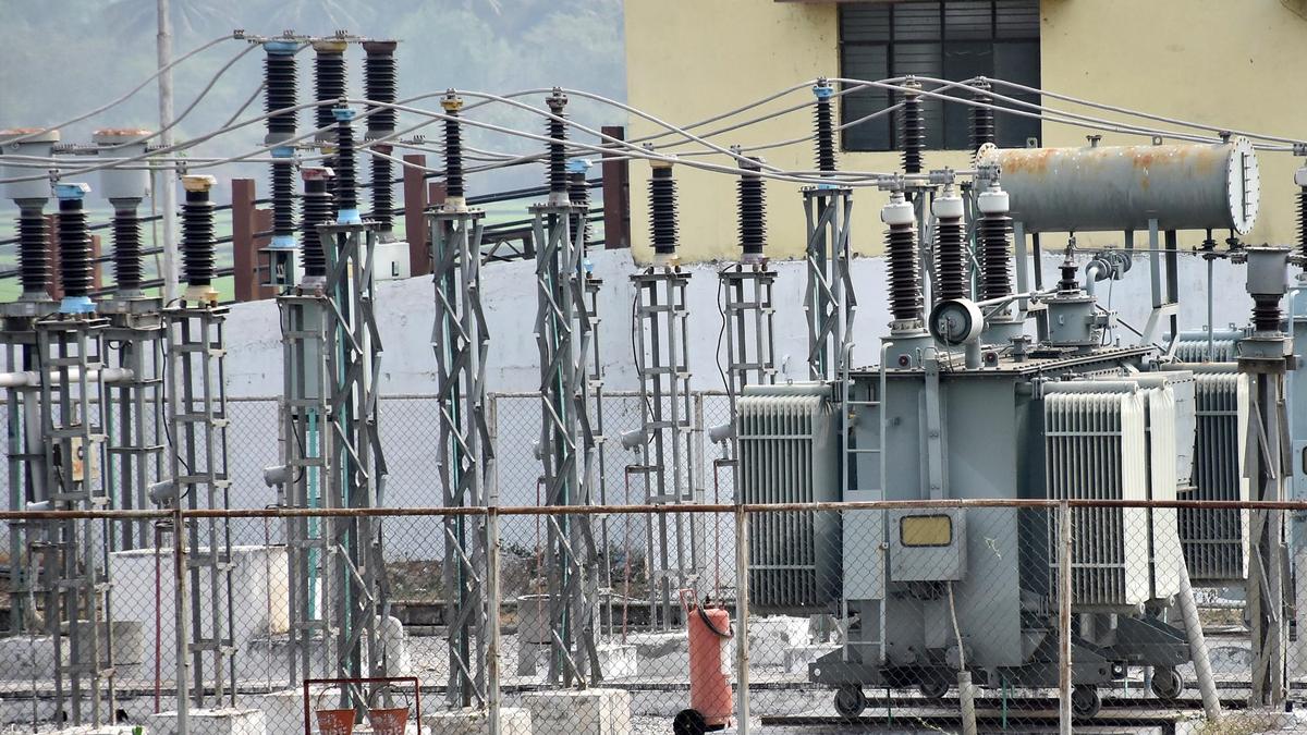 Core sector output rises 3.8% on early summer demand for power