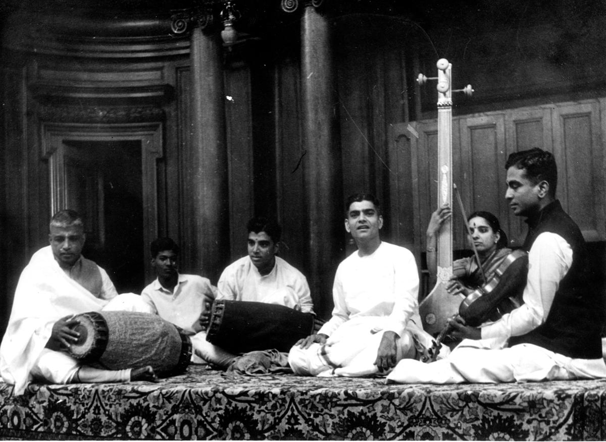 K.V. Narayanaswamy with Palghat Mani Iyer on the mridangam and Lalgudi  Jayaraman on the violin performing at the Edinburgh Festival in 1965.