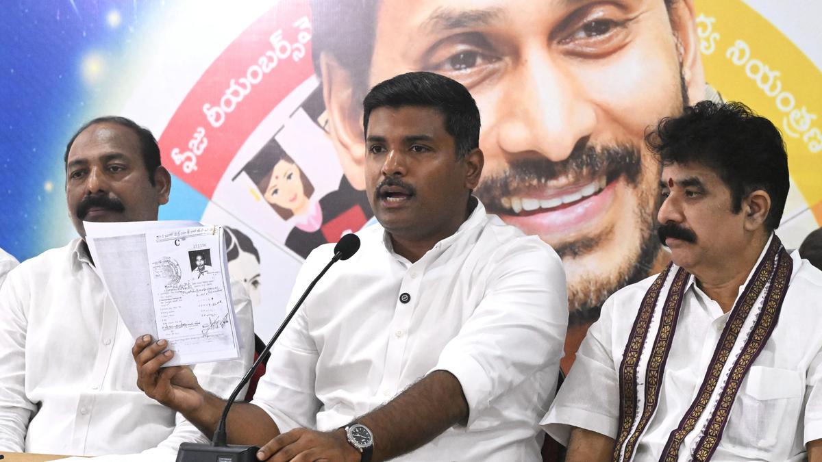 YSRCP leader alleges ₹100 crore land scam involving Collector, demands CBI inquiry