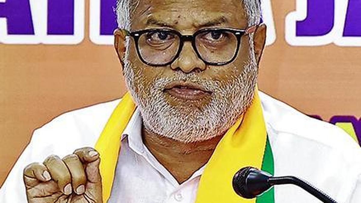 Suresh Kumar urges CM to act sternly against liquor shops violating working hours norm