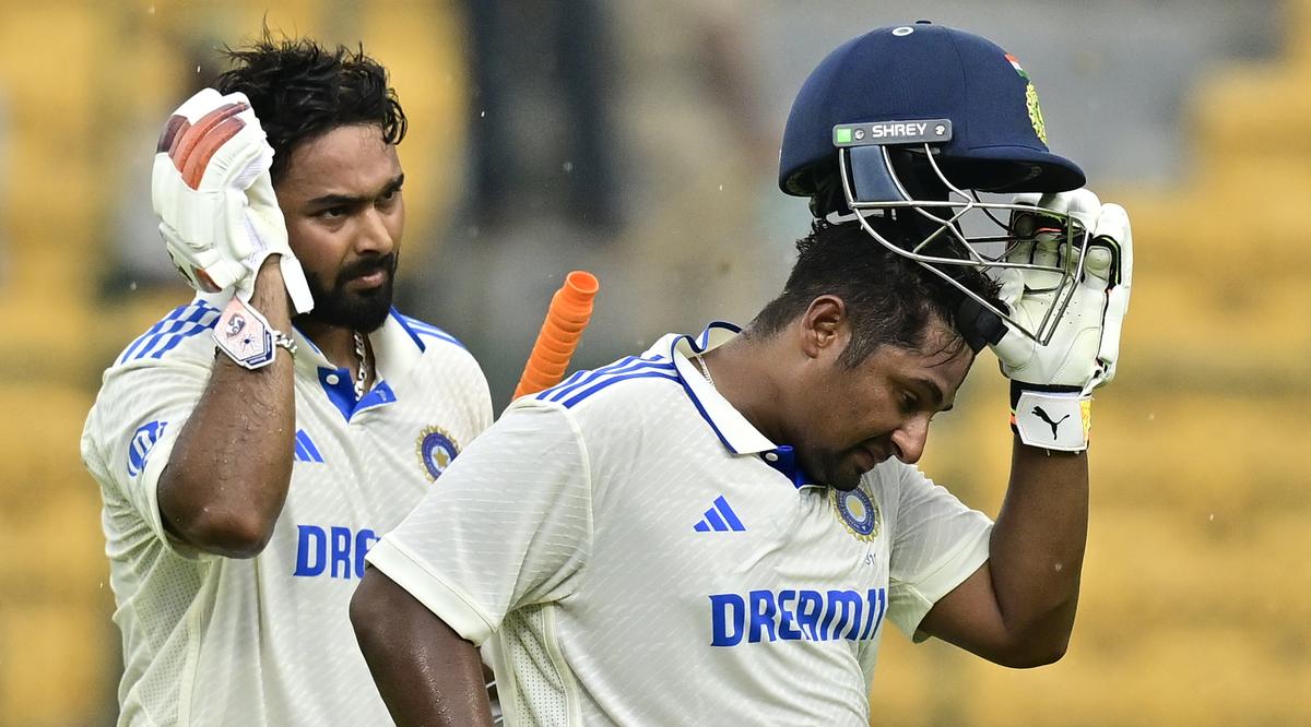 Sarfaraz Khan and Rishabh Pant are seen on day 4 of the first Test against New Zealand in Bengaluru on October 19, 2024.