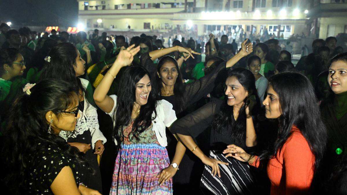 Hyderabad welcomes New Year 2025 with a bang