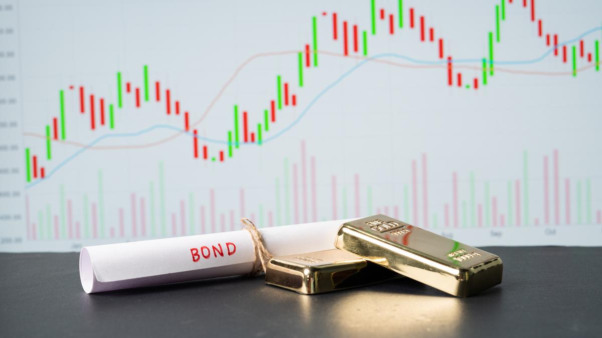 Mind your reinvestment risk in government bonds