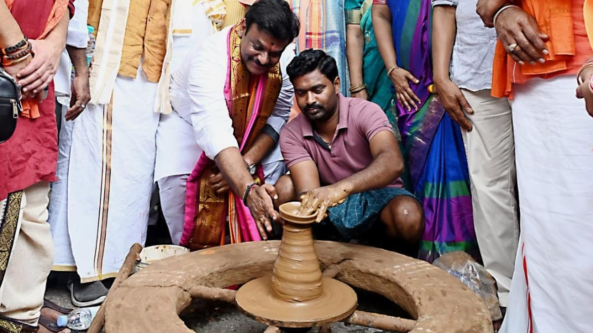 BJP A.P. chief urges people to buy indigenous products this festive season