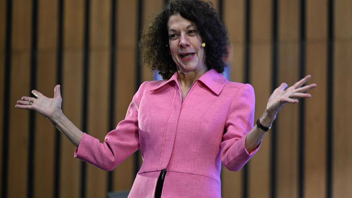 Bacteria can talk to each other and are multilingual, says biologist