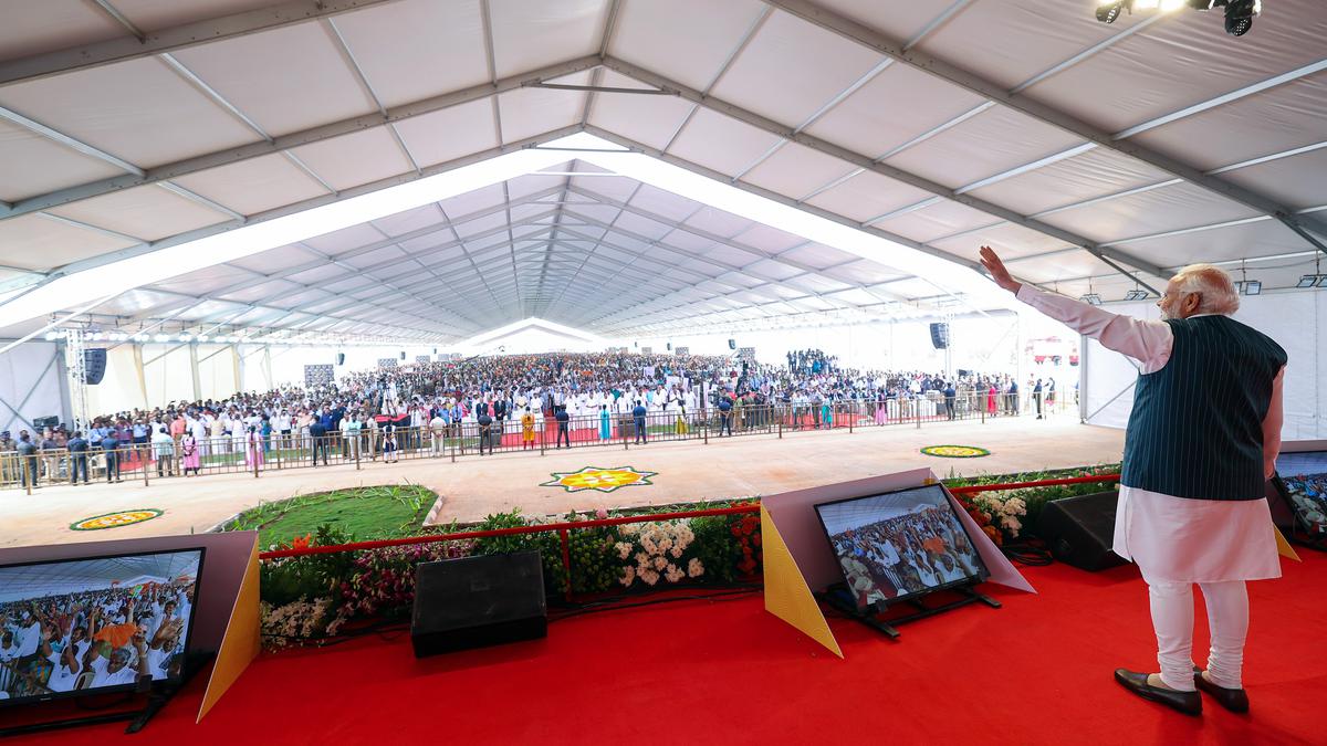 PM virtually commissions, launches gas pipeline projects worth ₹9,000 crore during his Tiruchi visit