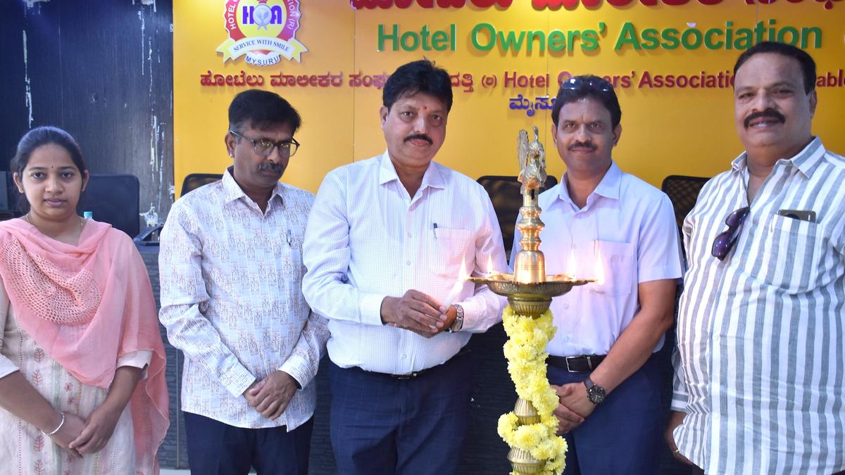 Hoteliers organise session on GST in Mysuru