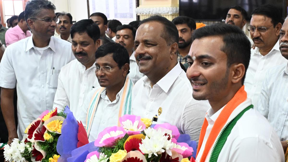Samarth Shamanur, Umesh Meti take oath as MLAs