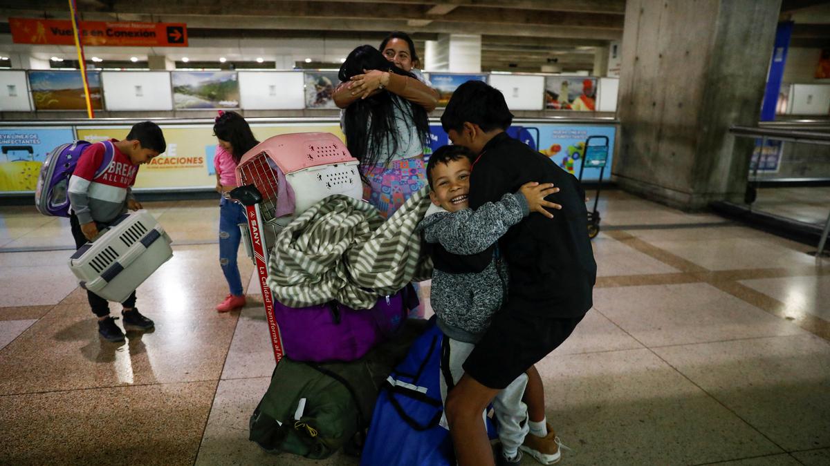 Migrants stranded on Chile-Peru border repatriated to Venezuela
