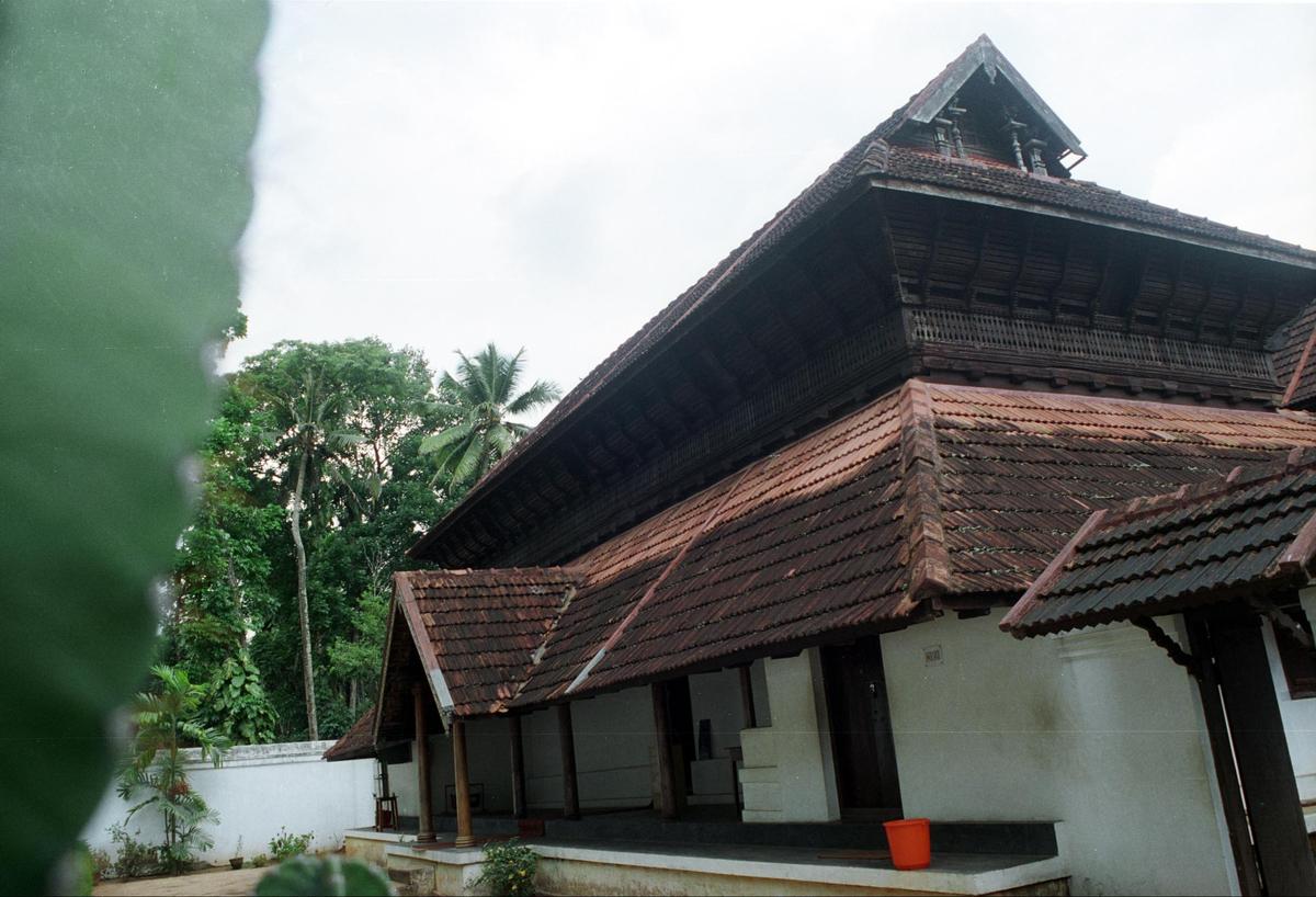 A view of the Krishnapuram Palace at Kayamkulam near Alappuzha. The palace was built about 300 years ago in the ‘Pathinarukettu’ style. 