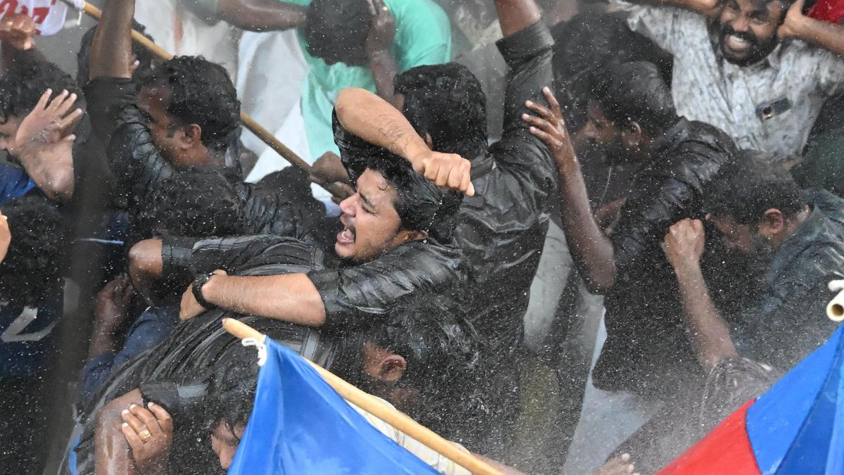 PM SHRI: AISF, AIYF take out march to office of Education Minister