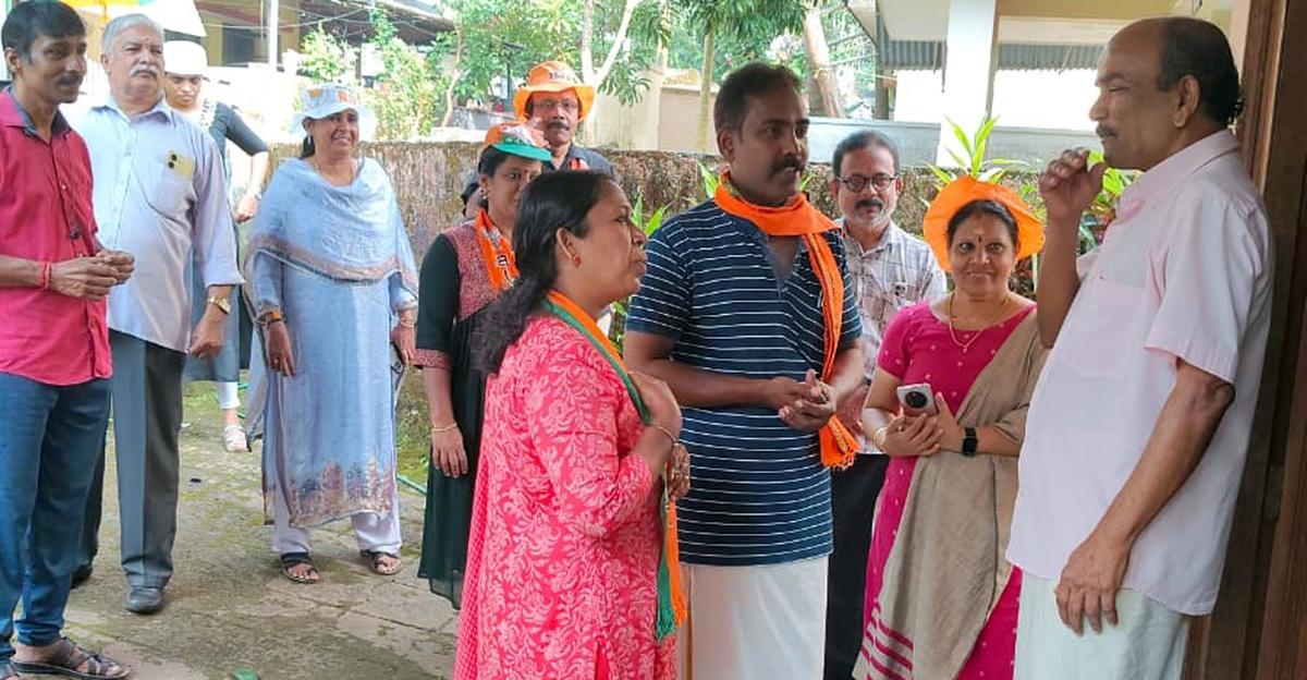 Saritha Parayeri, NDA candidate in Chevarambalam division, campaigning in the city on November 30. Saritha Parayeri, NDA candidate in Chevarambalam division, campaigning in the city on November 30.