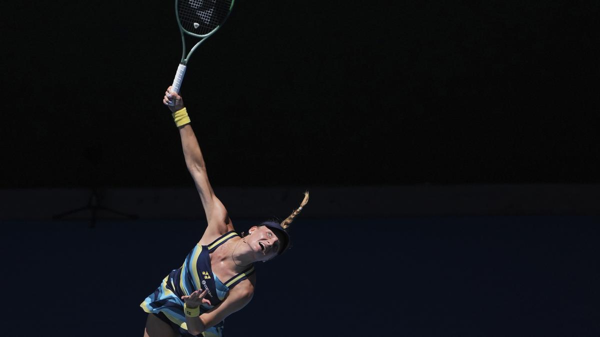 Qualifier Dayana Yastremska beats Linda Noskova to book Melbourne semi-final spot