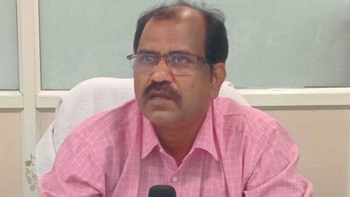 People must adhere to approved plans during construction of houses: Vizianagaram Municipal Commissioner