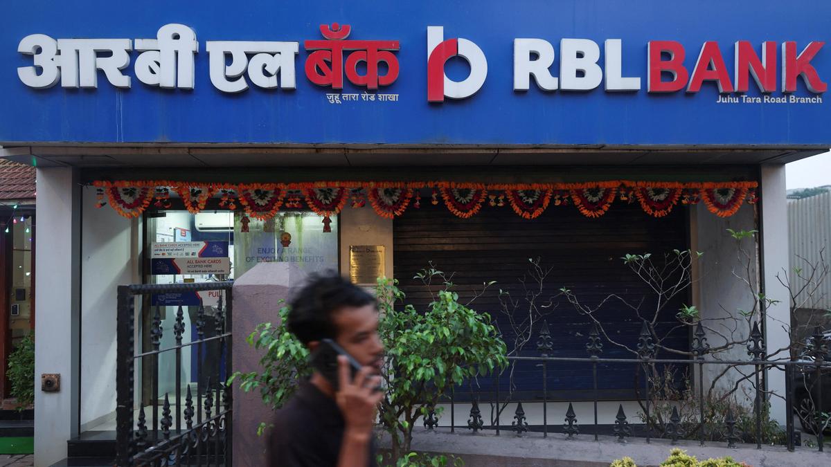 Four banks move CIC against RBI nod to disclose NPAs, defaulters’ list under RTI